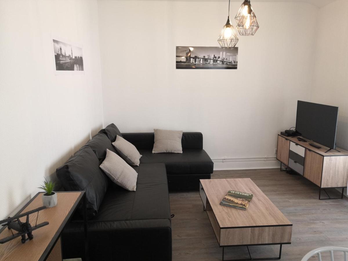 Au Fil De Loire Apartman Blois Kültér fotó